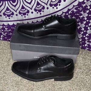Van Heusen Men's Black Emery Dress Shoes 10